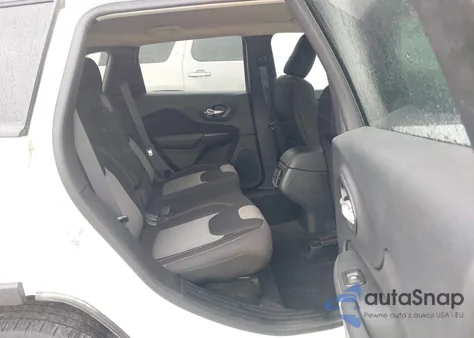 2015 Jeep Cherokee Sport из США, поврежденный, VIN 1C4PJLAB1FW695771